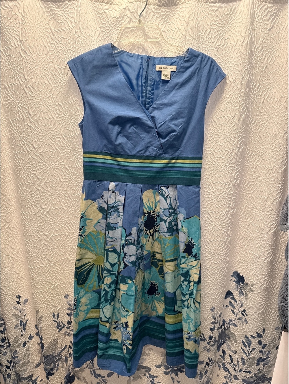 Liz Claiborne Watercolor Floral Fit and Flare Dress Blue Green Sz 4